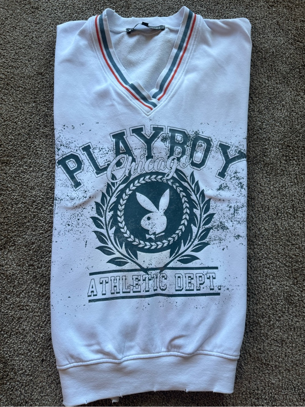 Playboy for Missguided White V‑Neck Sweatshirt-Size 8- fits oversized
